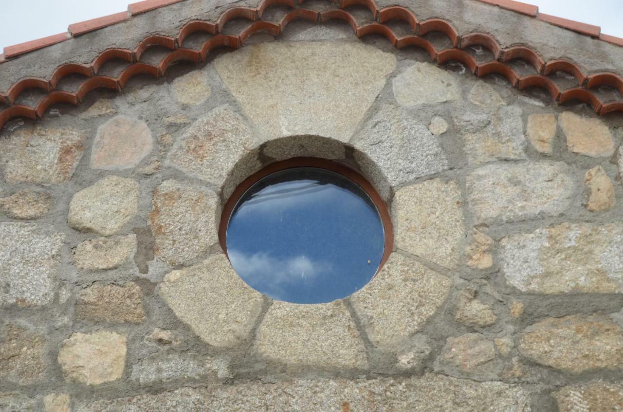 Casa Rural La Gabina Munogalindo Buitenkant foto